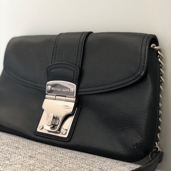 MICHAEL KORS Shoulder Bag - Picture 2 of 3